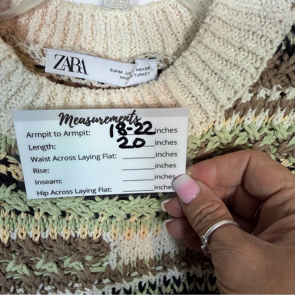 Zara Ruffled Sleeve Multicolor Chunky Knit/Crochet Sweater Vest.  Size Medium. - Picture 9 of 11
